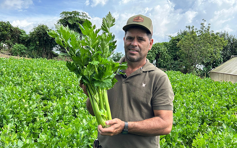 Oscar Mario Rojas | Papa, apio y otras hortalizas en Zarcero
